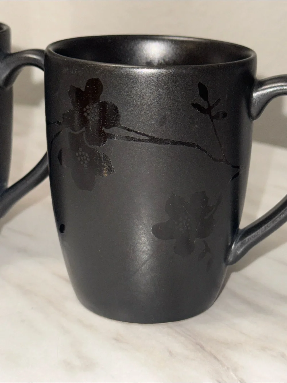 Target Stoneware Black Floral Coffee Mug Set 2pc 14 fl oz DW/MW/Oven Safe